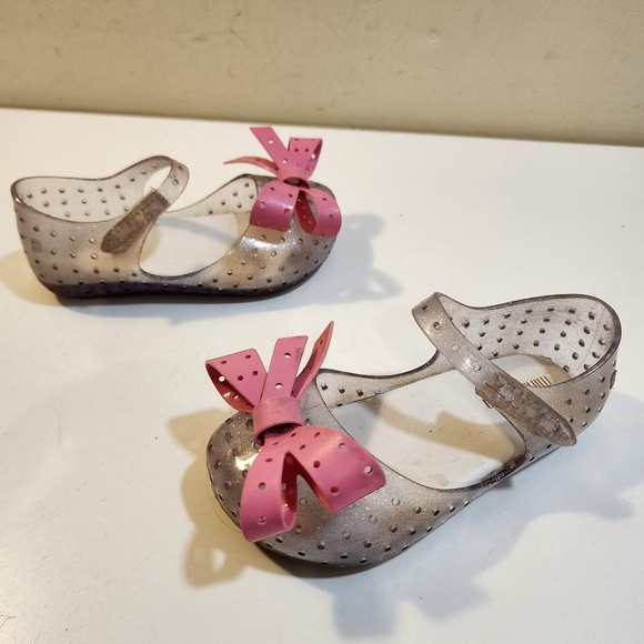 Mini Melissa Girls Pink and Clear Rubber Casual Shoes with Mary Jane Strap 9 - Picture 4 of 13
